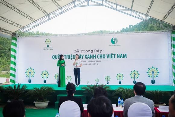 Ngọc Hân, Ngọc Hân trồng cây tại khu mộ Đại tướng Võ Nguyễn Giáp, Ngọc Hân chương trình quỹ 1 triệu cây xanh cho Việt Nam