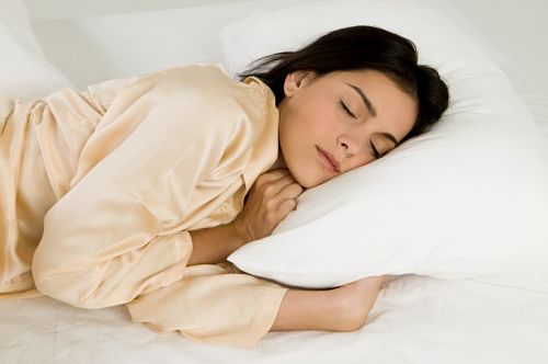 khắc phục viêm họng, súc miệng thường xuyên, đau rát cổ họng, viêm họng mãn tính