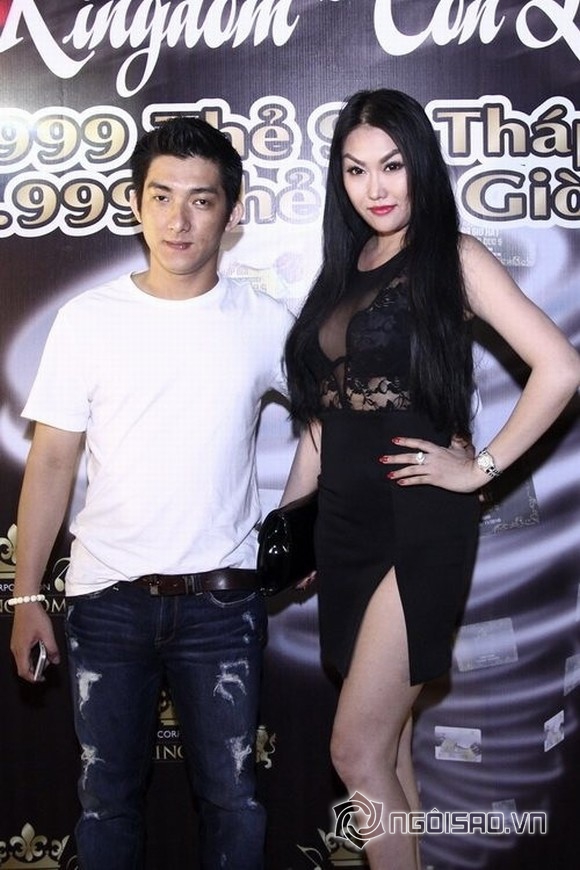 phi thanh van, phi thanh van mua o to, phi thanh van mua xe moi, phi thanh van va phi cong tre, phi thanh van tham my, tin, bao