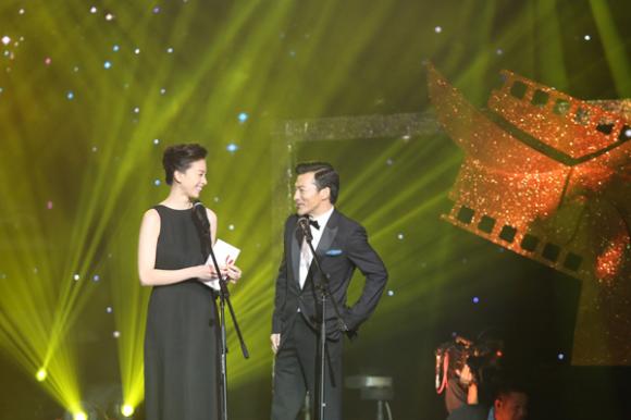 Trương Ngọc Ánh, Trương Ngọc Ánh bối rối, Trương Ngọc Ánh Cánh diều vàng, chồng cũ Trương Ngọc Ánh, Trần Bảo Sơn trao giải Trương Ngọc Ánh
