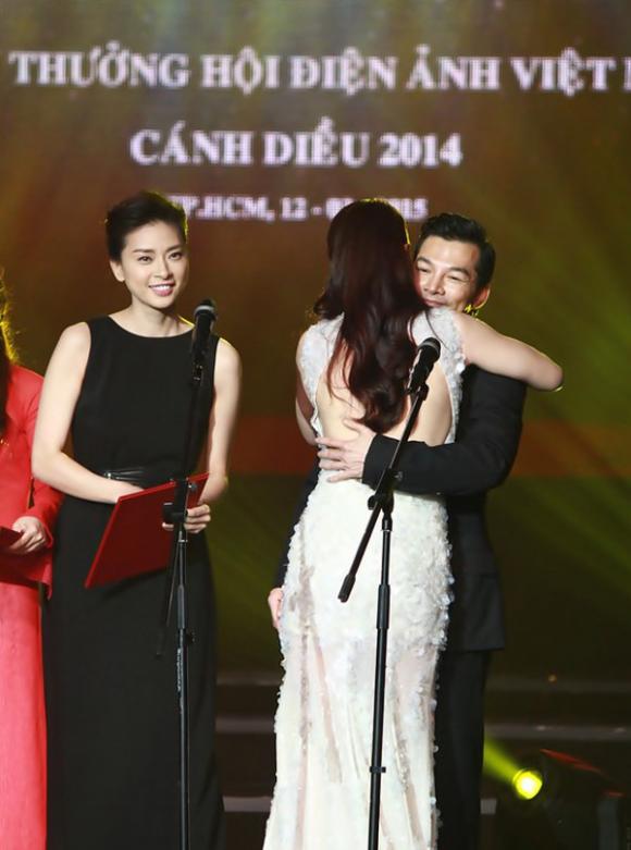 Trương Ngọc Ánh, Trương Ngọc Ánh bối rối, Trương Ngọc Ánh Cánh diều vàng, chồng cũ Trương Ngọc Ánh, Trần Bảo Sơn trao giải Trương Ngọc Ánh

