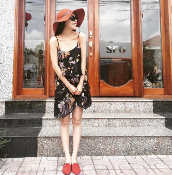 Trà Ngọc Hằng, Trà Ngọc Hằng diện váy ngủ, Trà Ngọc Hằng street style