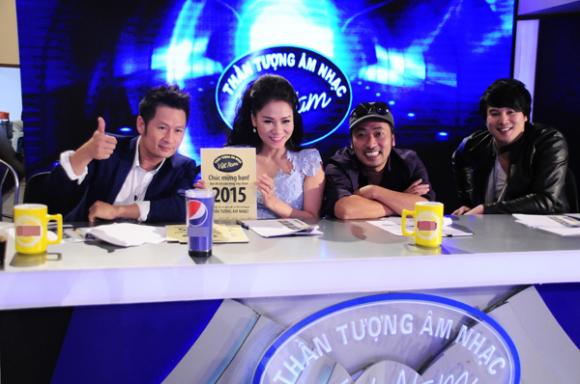 Thu Minh, bà bầu Thu Minh, vợ chồng Thu Minh, Thu Minh Vietnam Idol 2015, Thu Minh phấn khích, Bộ tứ quyền lực