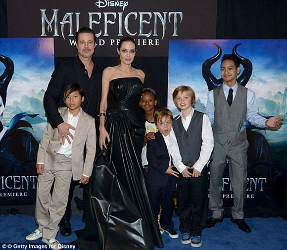 Angelina Jolie,Angelina Jolie giản dị,ảnh cưới của Angelina Jolie,Billy Bob Thornton