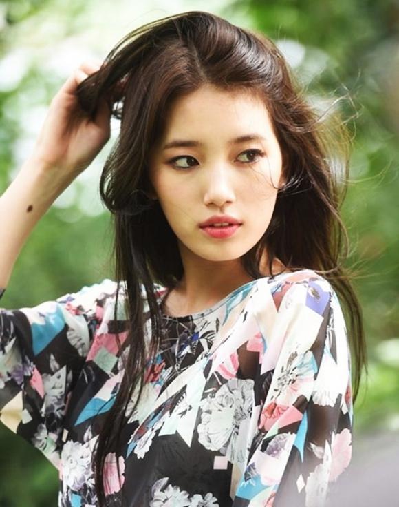 Lee Min Ho, Bae Suzy, Lee Min Ho hẹn hò Bae Suzy, Bạn gái Lee Min Ho, Sao Hàn, Sao han