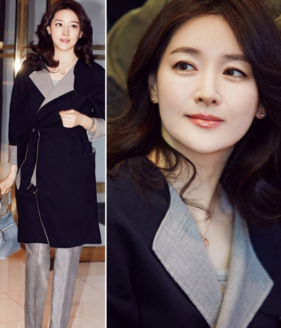 Lee Young Ae,Lee Young Ae đẹp rạng rỡ,Lee Young Ae trẻ đẹp ở tuổi 44
