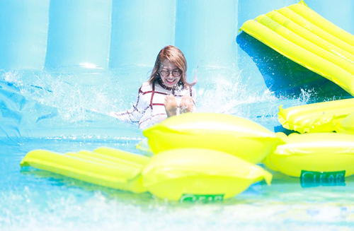 Đường trượt Clear, Đường trượt nước dài nhất Việt Nam, Sự kiện Clear, Dầu gội CLEAR