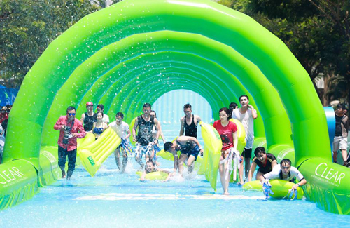 Đường trượt Clear, Đường trượt nước dài nhất Việt Nam, Sự kiện Clear, Dầu gội CLEAR