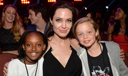 Angelina Jolie,Brad Pitt,Angelina Jolie nhận thêm con nuôi,Angelina Jolie đến Syria nhận con