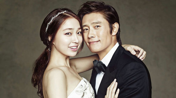 Lee Min Jung,Lee Min Jung sinh con trai đầu lòng,Lee Byung Hun,scandal Lee Byung Hun 
