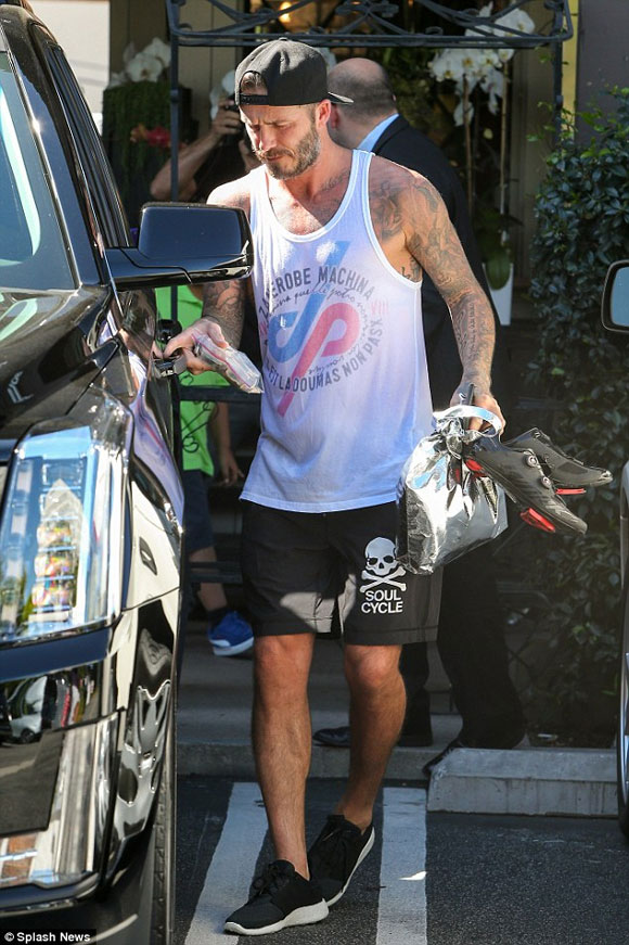 David Beckham,Beckham cực ngầu,Beckham mặc đồ thể thao,Beckham thân hình đẹp