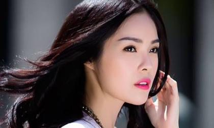 Dương Cẩm Lynh, ngọc nữ màn ảnh Việt, bản sao Song Hye Kyo, Dương Cẩm Lynh hóa quý cô, Dương Cẩm Lynh yêu kiều với váy đỏ