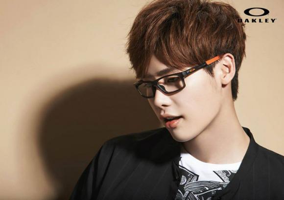 Lee Jong Suk, Lee Jong Sul thư sinh, Lee Jong Suk đẹp không tỳ vết, mỹ nam Lee Jong Suk