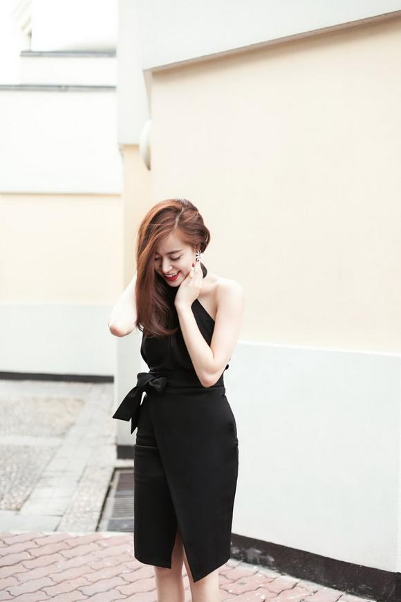 Hoang thuy linh,ca si hoang thuy linh,hoang thuy linh quyen ru,hoang thuy linh goi cam
