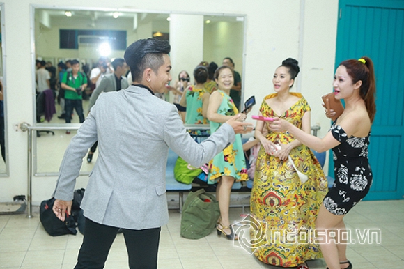 Khánh Thi, Nữ hoàng dancesport, chồng 9x Khánh Thi, Phan Hiển, bà bầu Khánh Thi, Khánh Thi sinh con trai