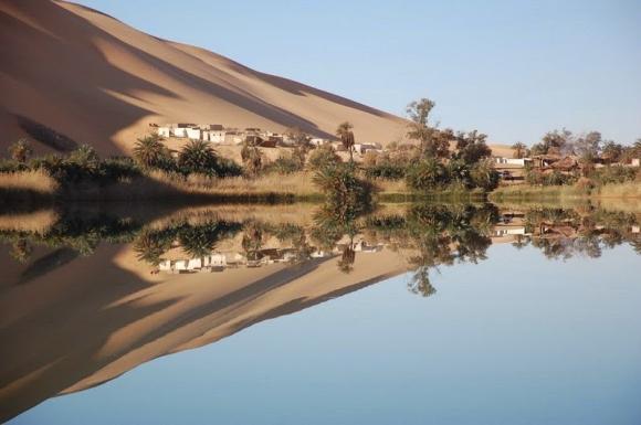 Hồ Awbari, Địa danh du lịch, sa mạc Sahara