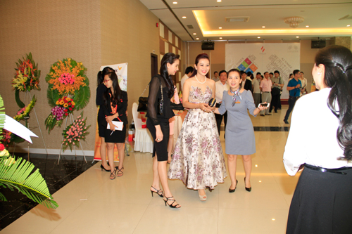 can-ho-cao-cap-144-1-ngoisao 6 Nguyễn Thu Hương, Tăng Huê Văn, Stellar Hotels & Residences