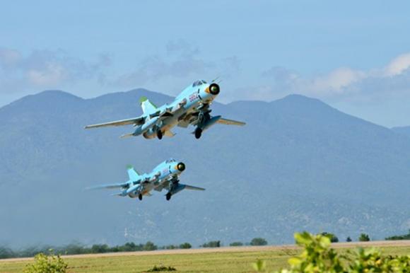 Tiêm kích Su-22 rơi gần đảo Phú Quý, Máy bay rơi gần đảo Phú Quý, Tai nạn máy bay