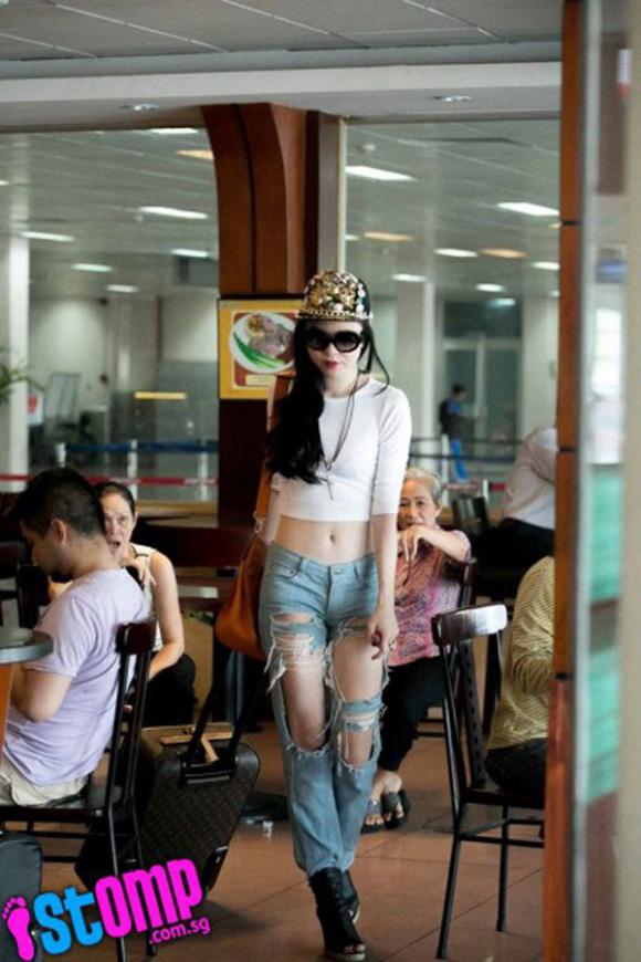 Hồ Ngọc Hà, Angela Phương Trinh, Sơn Tùng M-TP, Sao việt lên báo nước ngoài, Sao việt, Sao viet