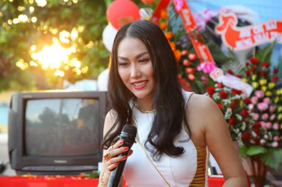 Phi Thanh Vân, Mỹ phẩm Phi Thanh Vân