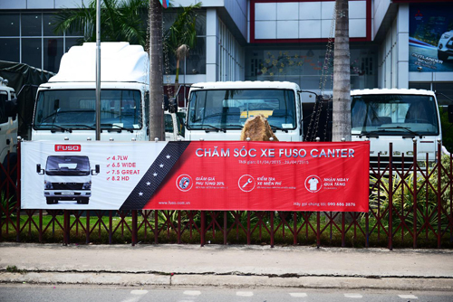 fuso-center-214-1-ngoisao 4 Xe tải Fuso, FUSO Canter, Chăm sóc xe tải Fuso