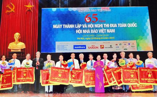 Lễ kỷ niệm 65 năm ngày thành lập Hội Nhà báo Việt Nam - Ảnh 11