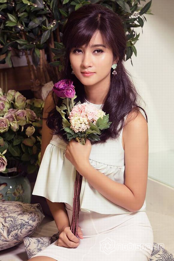 kim tuyen, dien vien kim tuyen, anh dep kim tuyen, kim tuyen goi cam