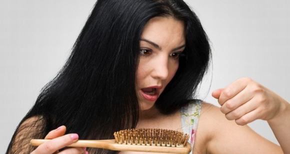 rụng tóc sau sinh, trị rụng tóc sau sinh, điều trị rụng tóc, chăm sóc tóc