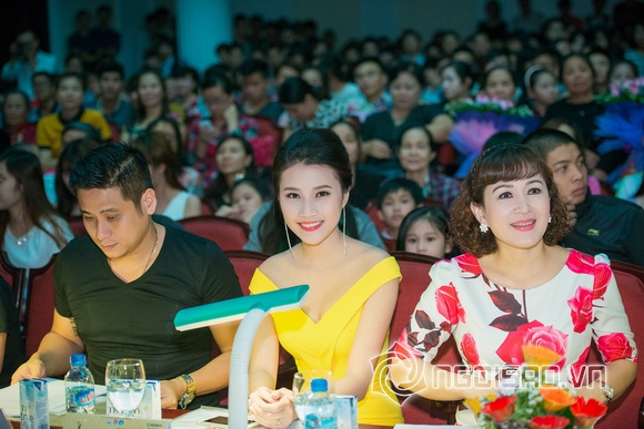 Thanh tu,top 5 hoa hau viet nam 2014,nguoi dep thanh tu,thanh tu lam giam khao