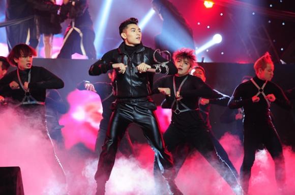 The Remix, top 4 the remix, đêm gala the remix, Đông Nhi, Isaac, Tóc Tiên, Giang Hồng Ngọc, Hòa âm ánh áng