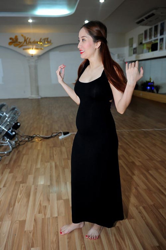 Khánh Thi, váy bầu, bà bầu Khánh Thi, Khánh Thi mang bầu, bà bầu Khánh Thi, kiện tướng dancesport