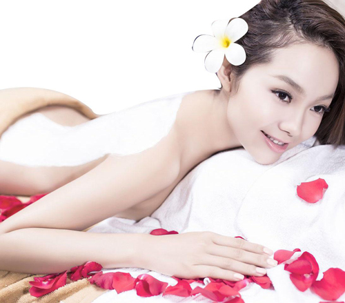 minh-hang-75-ngoisao 0 Tắm trắng Bellena, Bí quyết tắm trắng, Tắm trắng an toàn, Tắm trắng hiệu quả