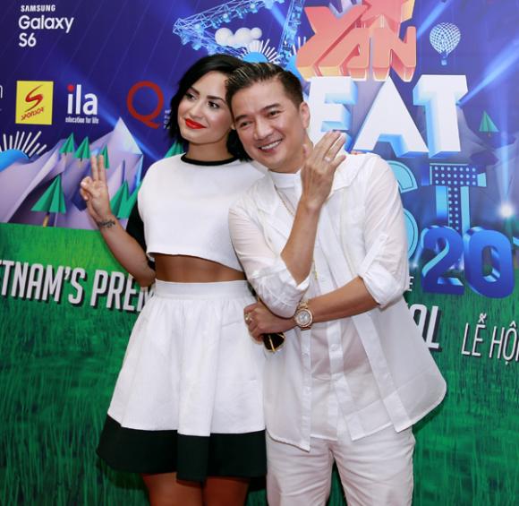 Diễn viên, Ca sỹ nổi tiếng người Mỹ - Demi Lovato tại Việt Nam 0 Demi Lovato hội ngộ cùng ông hoàng nhạc Việt - Đàm Vĩnh Hưng, Diễn viên, Ca sỹ nổi tiếng người Mỹ - Demi Lovato, Demi và Đàm Vĩnh Hưng, Demi tại Việt Nam, tin sao việt, sao ngoại đến việt nam, Vietna