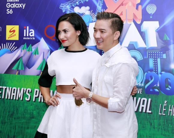 Diễn viên, Ca sỹ nổi tiếng người Mỹ - Demi Lovato tại Việt Nam 1 Demi Lovato hội ngộ cùng ông hoàng nhạc Việt - Đàm Vĩnh Hưng, Diễn viên, Ca sỹ nổi tiếng người Mỹ - Demi Lovato, Demi và Đàm Vĩnh Hưng, Demi tại Việt Nam, tin sao việt, sao ngoại đến việt nam, Vietna