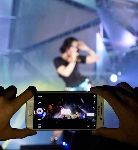 demi-105-17-ngoisao 1 lễ hội âm nhạc, samsung s6, samsung s6 edge, yan beatfest