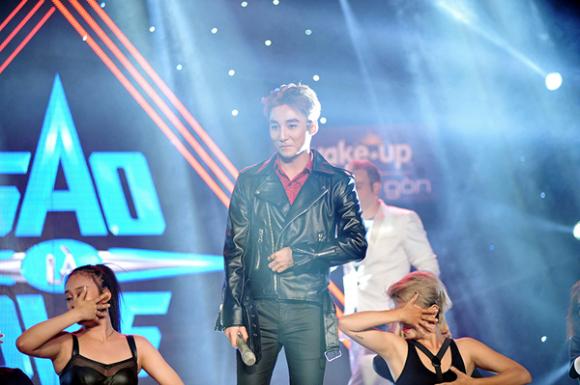 Sơn Tùng M-TP, Sơn Tùng M-TP đạo nhạc, hit  Sơn Tùng M-TP, Sơn Tùng M-TP bỏ thi, Sơn Tùng M-TP lên tiếng về sức khỏe