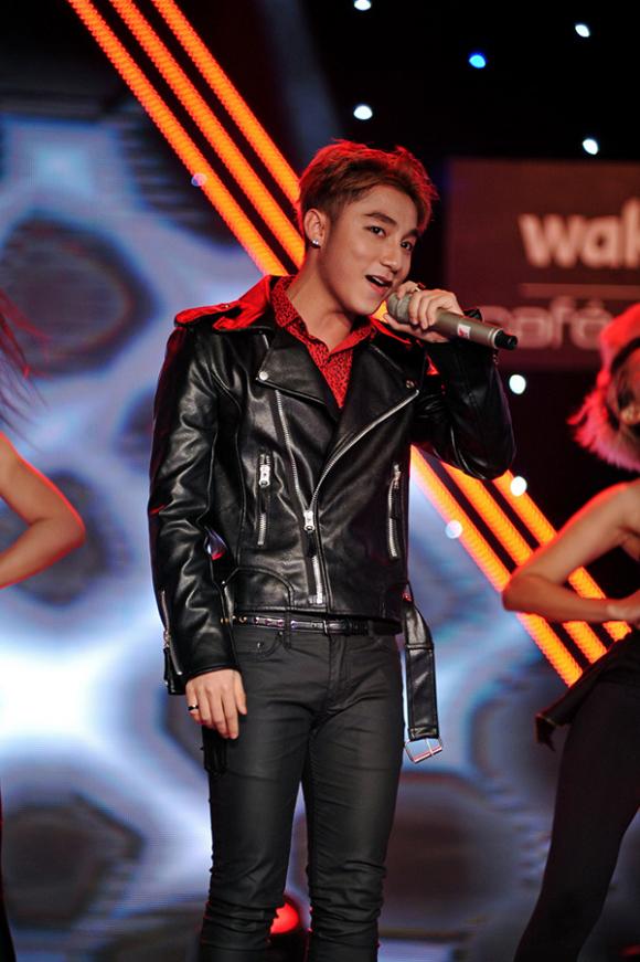 Sơn Tùng M-TP, Sơn Tùng M-TP đạo nhạc, hit  Sơn Tùng M-TP, Sơn Tùng M-TP bỏ thi, Sơn Tùng M-TP lên tiếng về sức khỏe