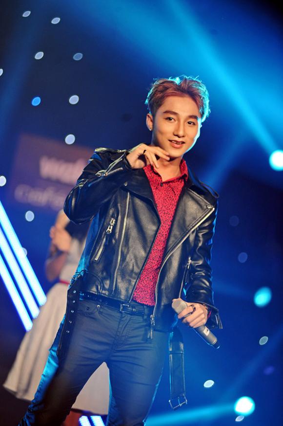 Sơn Tùng M-TP, Sơn Tùng M-TP đạo nhạc, hit  Sơn Tùng M-TP, Sơn Tùng M-TP bỏ thi, Sơn Tùng M-TP lên tiếng về sức khỏe