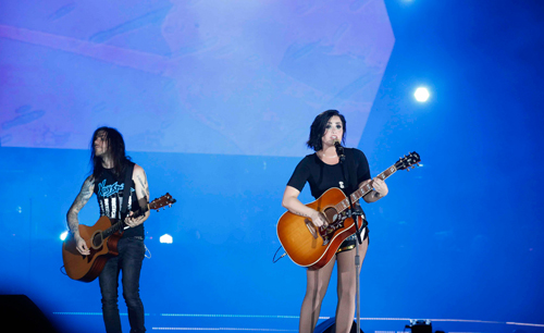 Demi Lovato, Demi Lovato tại Việt Nam, Tin sao việt, Tin sao viet