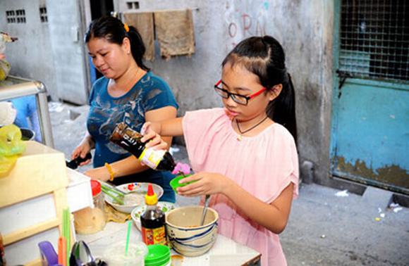 sao viet, sao viet nuoi ca gia dinh, sao viet ngheo kho, sao viet, sao viet chay show, tin tuc sao