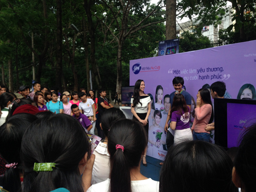 Vũ Ngọc Anh, Một triệu nụ cười của phụ nữ Việt, YouTV