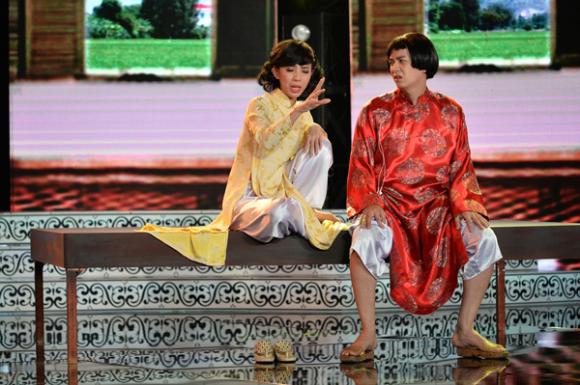 Ngô Kiến Huy, chàng Bắp, Ngô Kiến Huy cưới vợ, Ngô Kiến Huy cấu kết vợ hành hạ mẹ ruột, Danh hài đất Việt