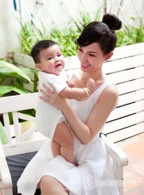 Quỳnh Chi,Quỳnh Chi viết tâm thư,con trai Quỳnh Chi,Quỳnh Chi ly hôn,Quỳnh Chi giành quyền nuôi con