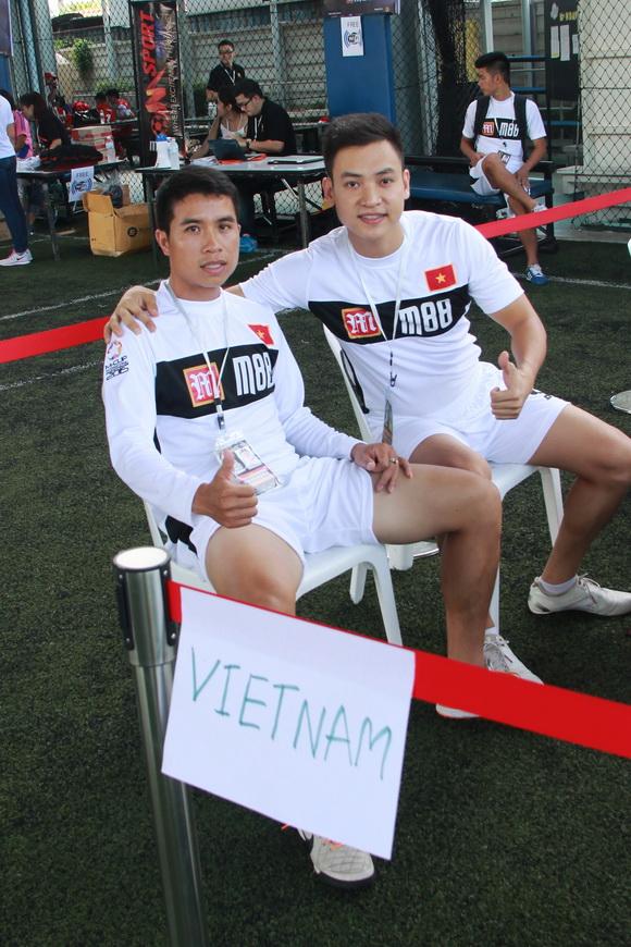 Duy khoa, doi bong dk team,ngoisao fc,cau lac bo bong da ngoi sao viet nam