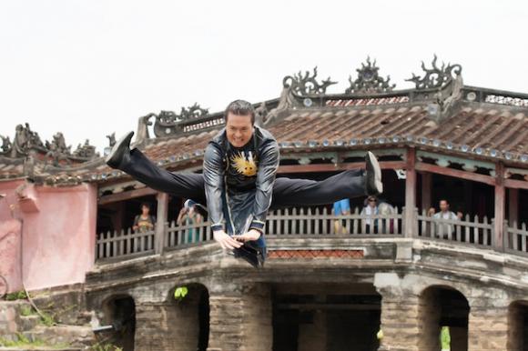 Bầu Minh Chánh, minh chanh, Bầu Minh Chánh và Kungfu Lý Bằng, sao biết võ thuật, bầu xô nổi tiếng,  Minh Chánh Entertainment, chung kết Nam vương và Hoa hậu người Việt thế giới lần 5, Kungfu Lý Bằng  