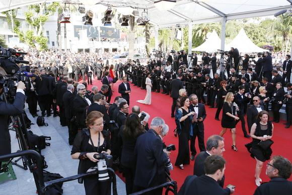 Ly nha ky,dien vien ly nha ky,cuu dai su du lich,ly nha ky toa sang,lien hoan phim cannes