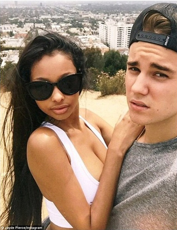 Justin Bieber,Justin Bieber hẹn hò với Jayde Pierce, Justin Bieber chia tay Selena Gomez