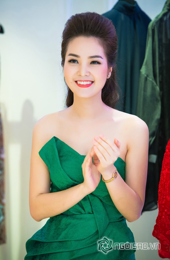 Linh nga,dien vien mua linh nga,ngoc nu lang mua linh nga,linh nga tai xuat ha noi