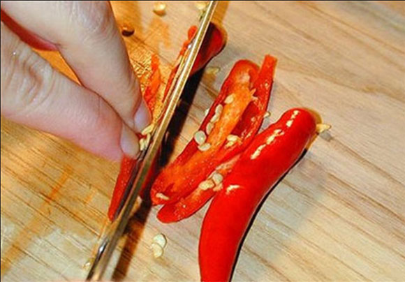 lươn om chuối đậu,cách làm lươn om chuối đậu,lươn om béo ngậy,món ngon cho cả gia đình