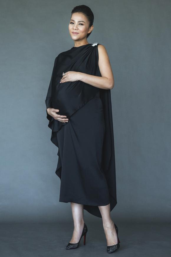 Thu Minh bán nude khoe bụng bầu 8 tháng 8 Thu Minh, Nữ hoàng nhạc Dance, vợ chồng Thu Minh, bà bầu Thu Minh, Thu Minh cởi áo khoe bụng bầu